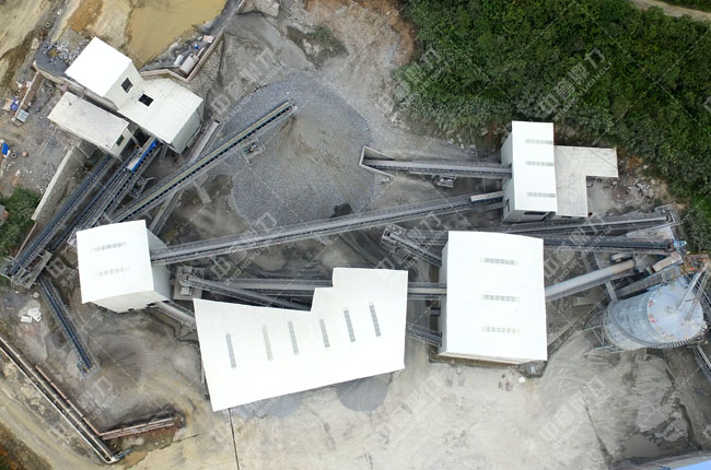 湖南資興市興業(yè)石材時產(chǎn)700噸砂石生產(chǎn)線